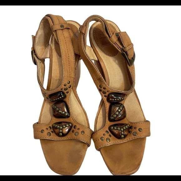 FRYE Bridget Ornament Tan Leather Wedge Sandals Shoes - Picture 3 of 6
